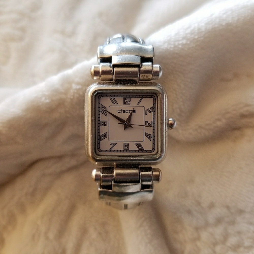 Chicos watch